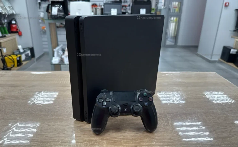 Приставка PS4. Slim 1TB.