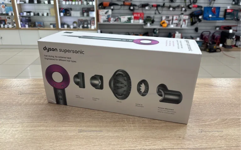 Фен Dyson реплика