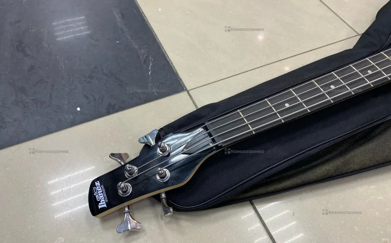Басс гитара Ibanez GSR 200 gio