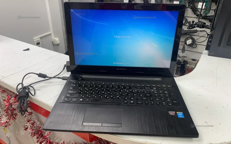 Ноутбук  Lenovo