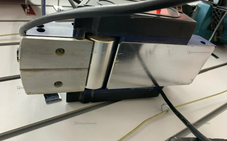 Электрорубанок Dorkel DRP-650