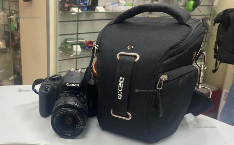 Фотоаппарат  Canon  EOS 1200DS