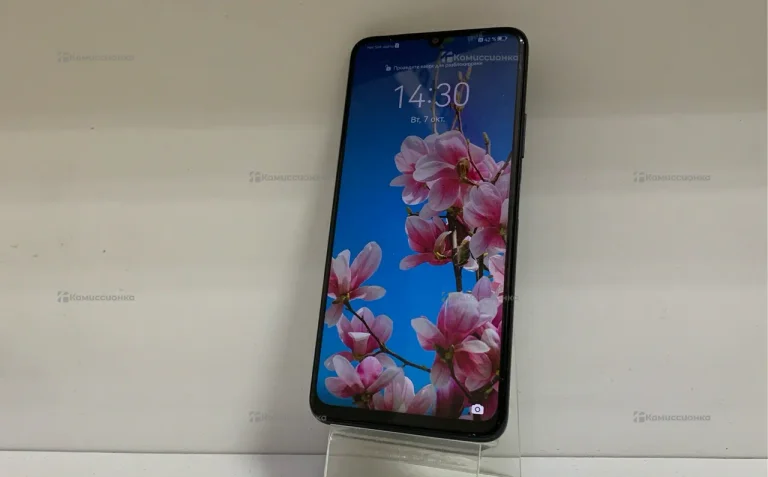 Huawei Nova Y70 4/128 ГБ