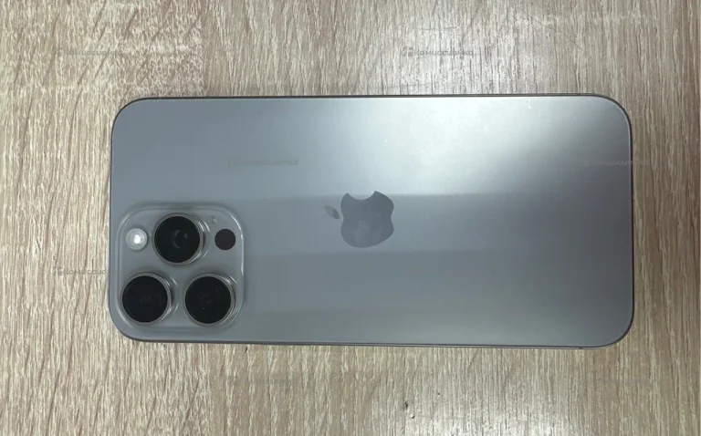 Apple iPhone 15 Pro Max 8/256 ГБ