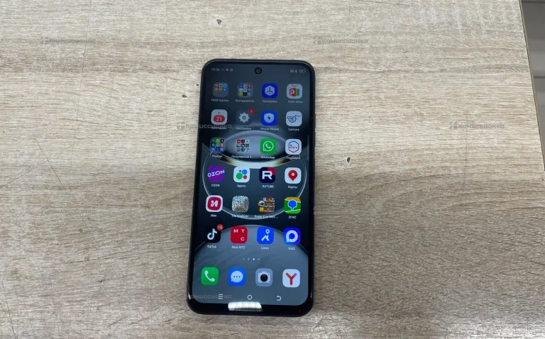 Tecno Spark 30C 4/128 ГБ