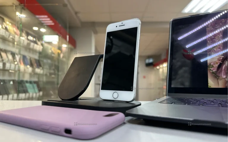 Apple IPhone 8 64Gb