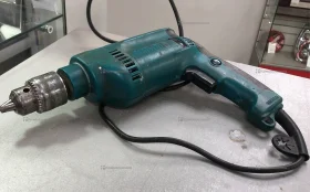 Дрель makita HP1620