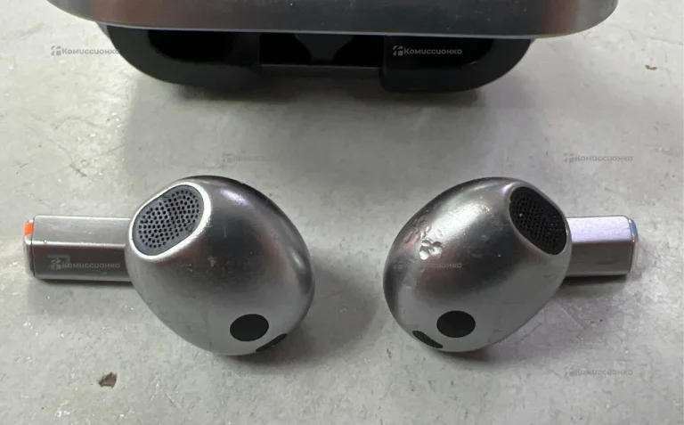 Наушники  Samsung Buds 3