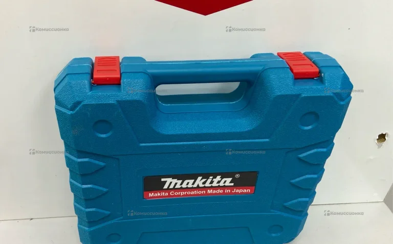 дрель шуруповерт Makita 18v