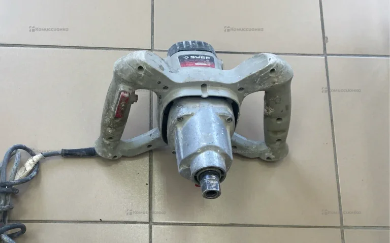 Миксер ЗУБР МР-1050-1