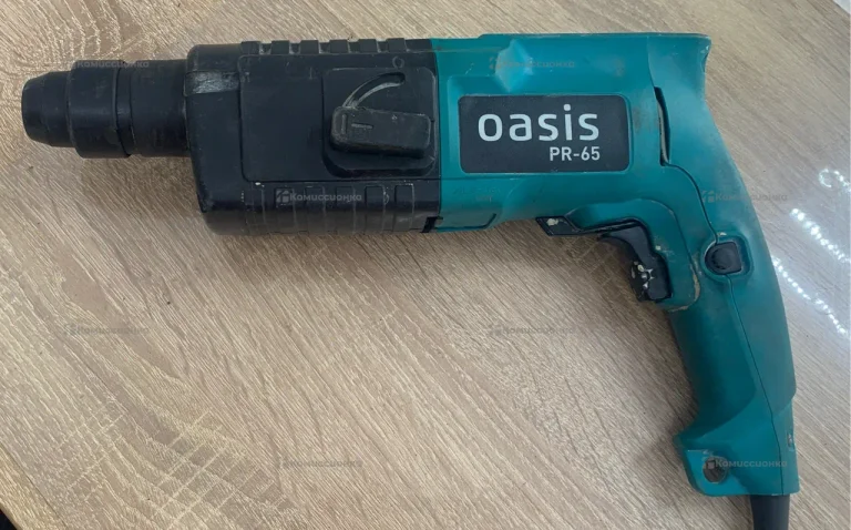 Перфоратор Oasis PR-65