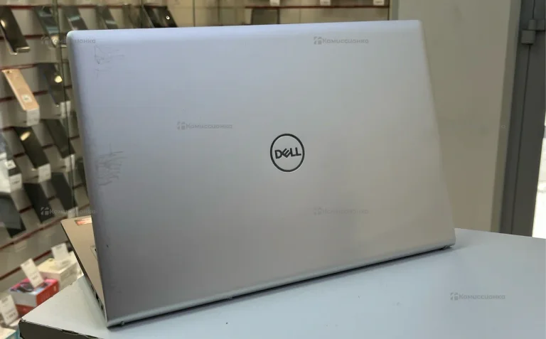 Ноутбук  Dell inspirion 5415