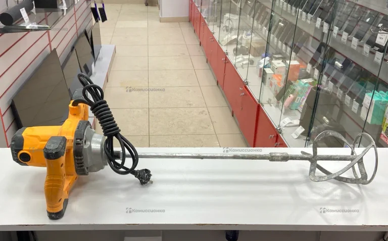 Миксер строительный сетевой Deko DKM1700