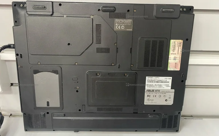 Ноутбук  ASUS