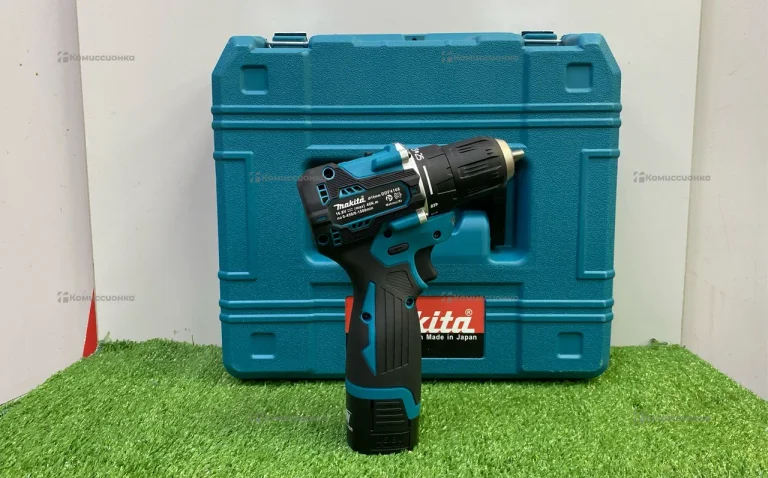 Шуруповерт Makita б/щ +набор