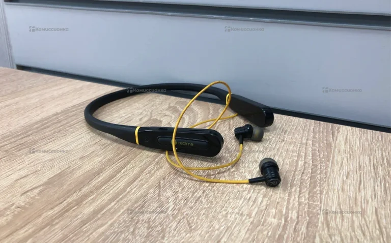 Наушники Realme R-700