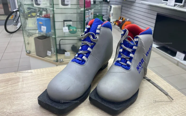 Лыжные ботинки 37 размер