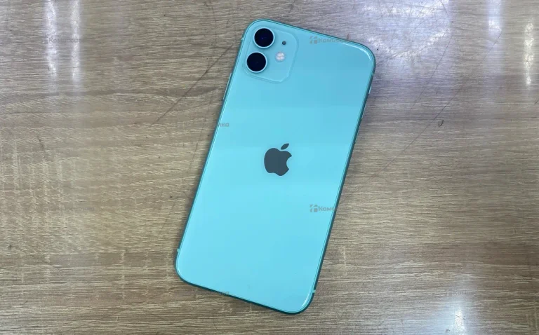 Apple iPhone 11 4/128 ГБ