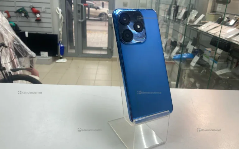 Tecno Spark 10C 4/64 ГБ