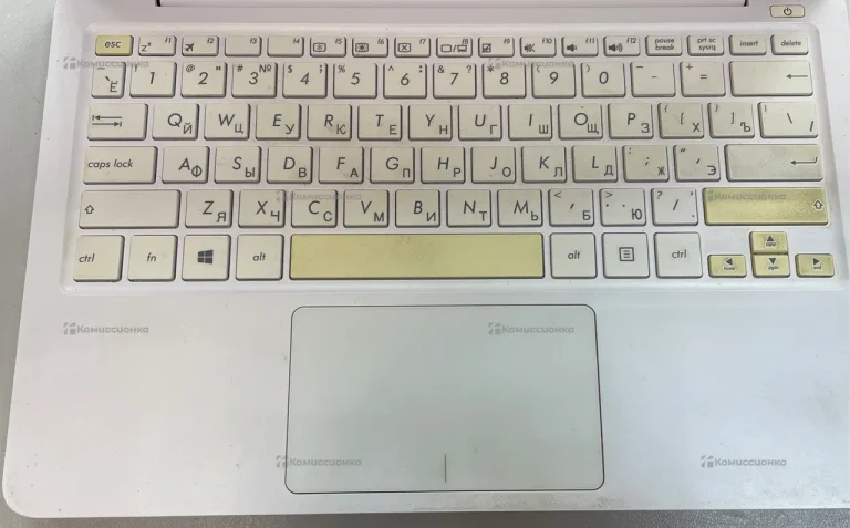 Ноутбук Asus