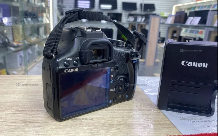 Фотоаппарат  Canon EOS-500D Rebel T1i