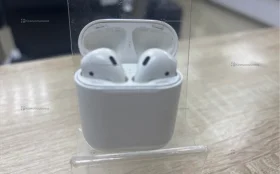 Купить Наушники  AirPods 1 б/у , в Саратов Цена:1200рублей