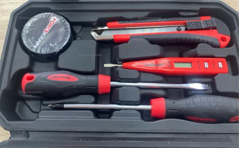 Набор инструментов на 8 предметов