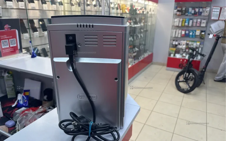 Кофеварка Delonghi Magnifica S cappuccino