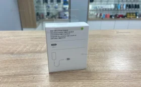 USB-C 20W Power Adapter