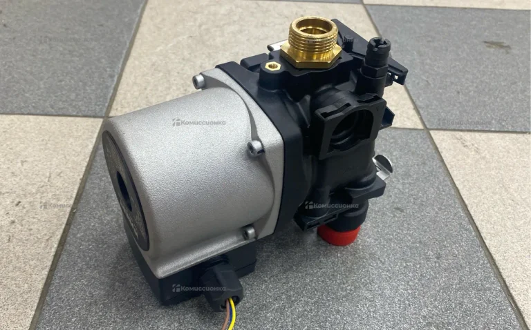 Циркуляционный насос Hubert GPD 15-6S Z107