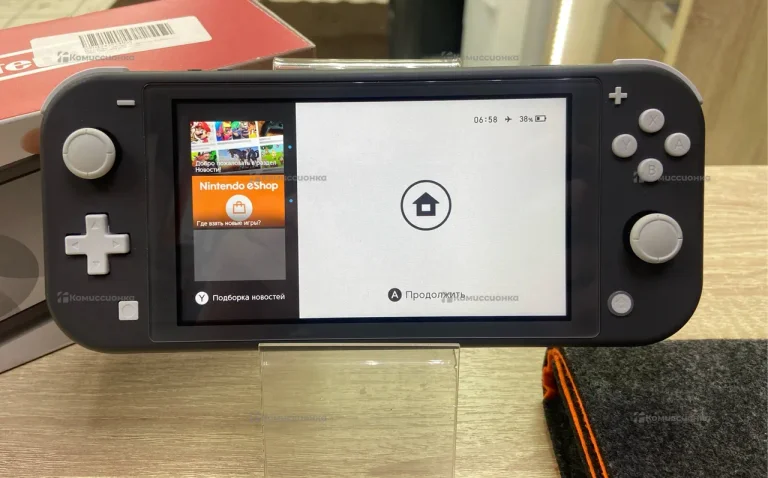 Приставка Nintendo switch lite 32 +Sd card 256