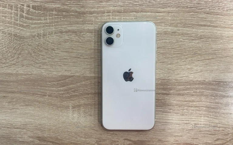 Apple iPhone 11 64Гб