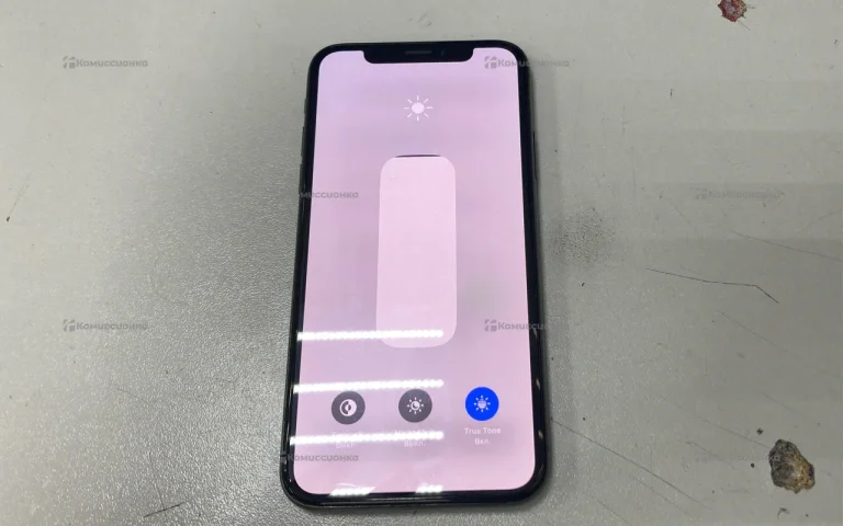 Apple iPhone X 3/64 ГБ