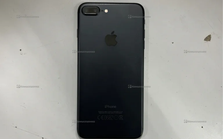 Apple iPhone 7 Plus 3/128 ГБ