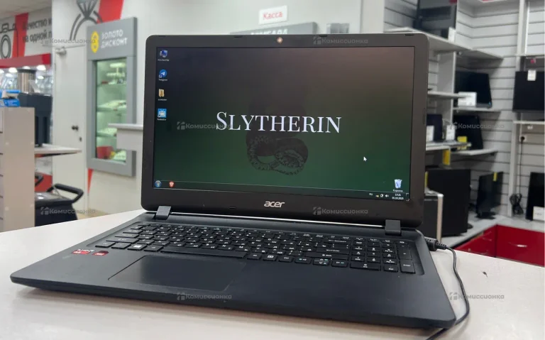 Ноутбук  Acer E52-523