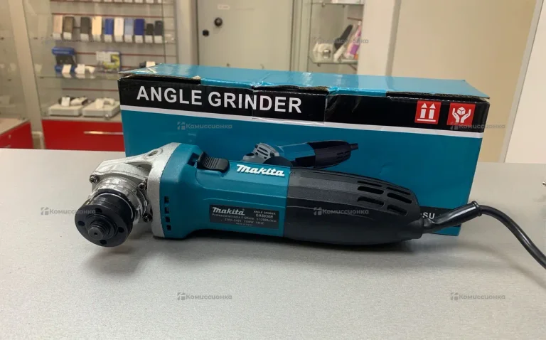 Уши Makita su-5030q