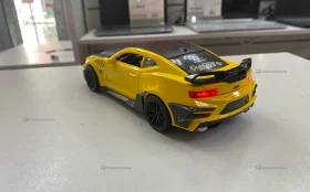Металлическая машинка Chevrolet Camaro 1:24 инерционная детская игрушечная модель с подсветкой и звуком