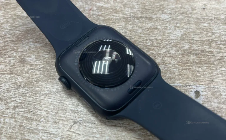 Часы  Apple Watch SE2