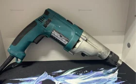 Дрель makita HP2071