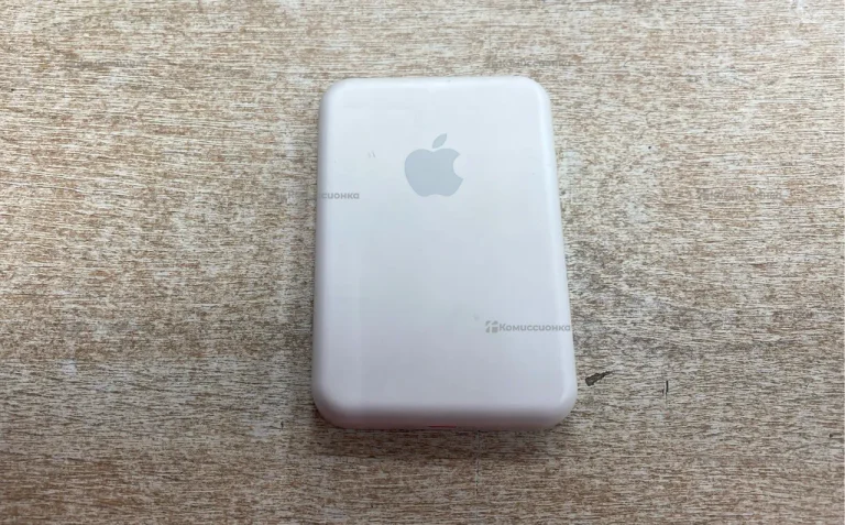 Беспроводная зарядка MagSafe