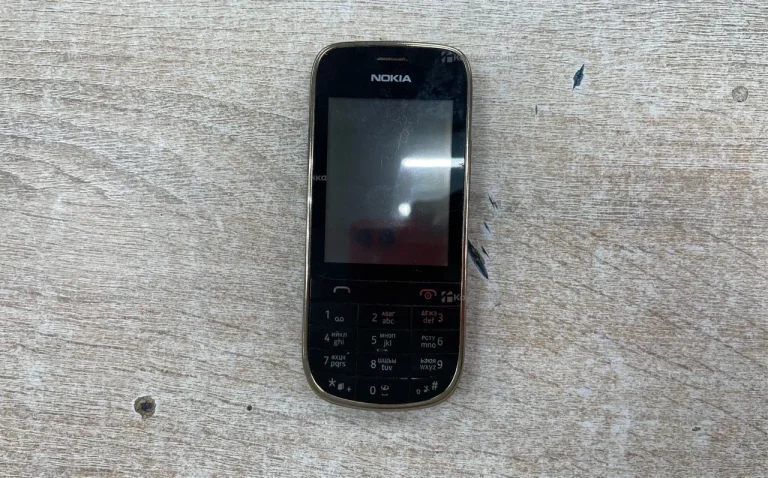 Nokia 202
