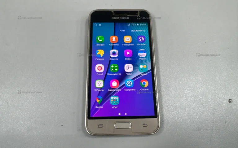 Samsung Galaxy J1 1/8 ГБ