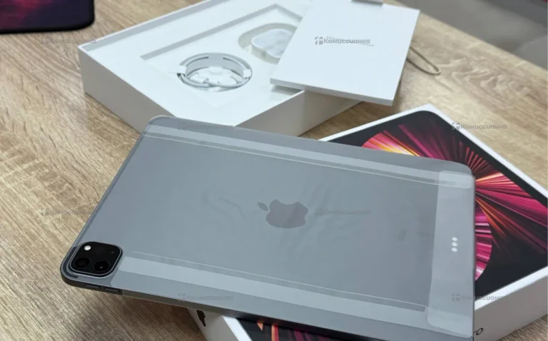Apple iPad Pro 11 -inch 128gb a2377