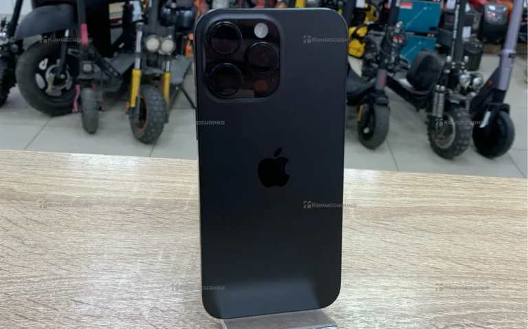 Apple iPhone 16 Pro Max 8/256 ГБ