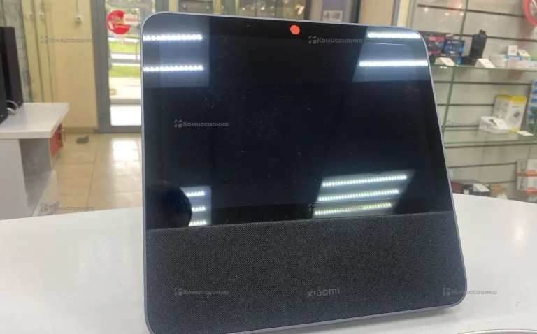 Умный дисплей Xiaomi с Алисой