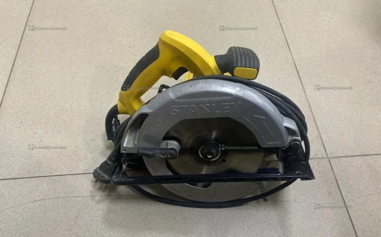 Дисковая пила STANLEY SC16