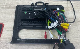 Купить Автомагнитола Wide Media LC-MFA-QU 4/64 б/у , в Екатеринбург Цена:4990рублей