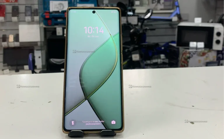 Tecno Spark 20 Pro+ 8/256 ГБ