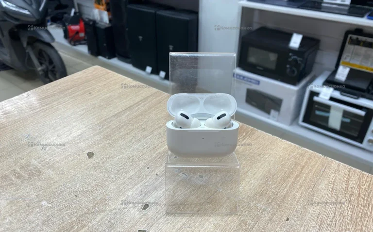 Наушники  Apple AirPods Pro