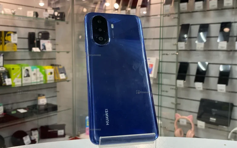 Huawei Nova Y70 4/128Gb